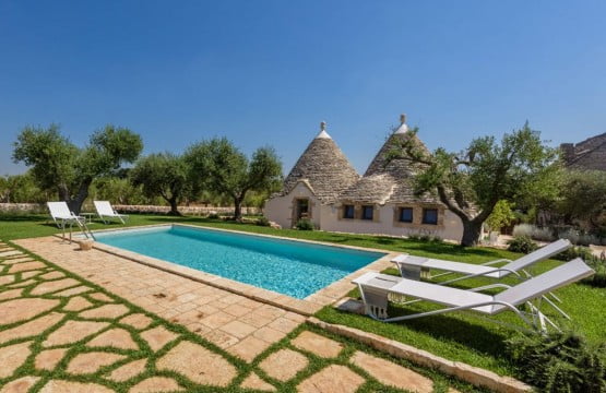 Why investing in a trullo?