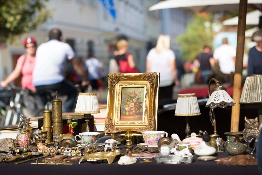 antique market puglia
