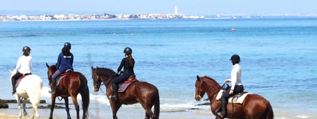 horse riding puglia