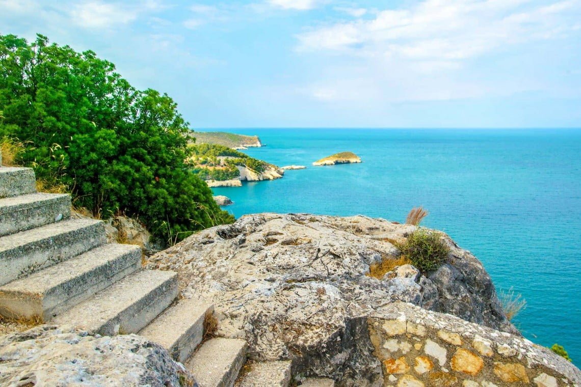 hiking in puglia