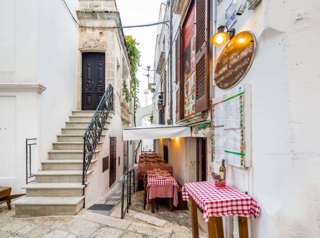 5 good reasons to visit cisternino