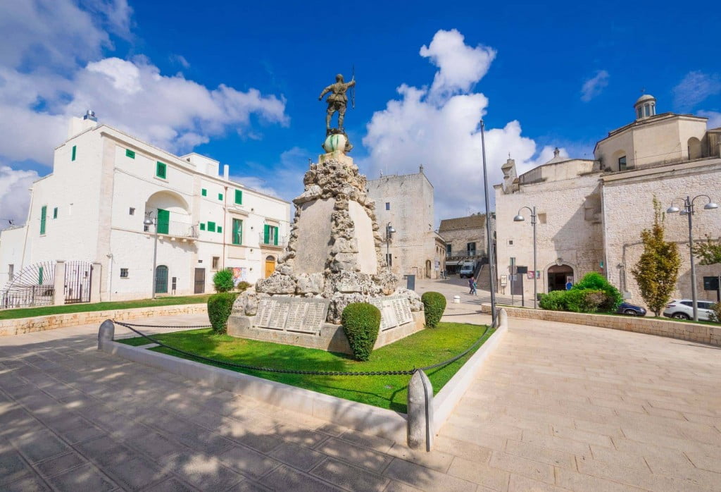 5 good reasons to visit cisternino