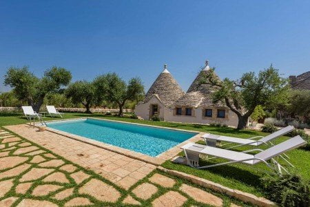 Front view of Trullo Atena, luxury trullo house for rent