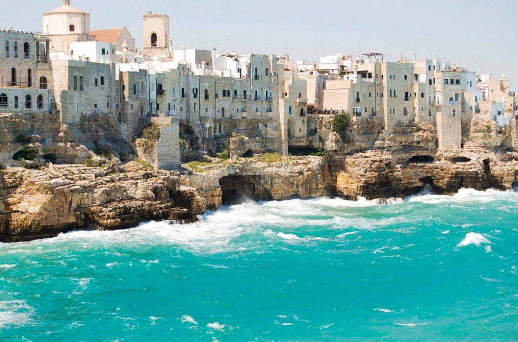polignano caves (1)_2400 polignano caves (1)_2400
